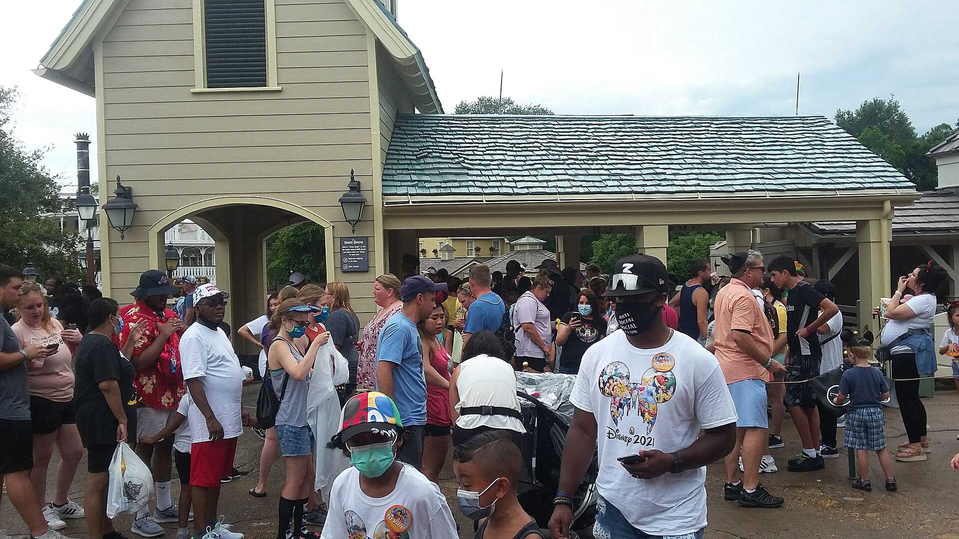 Pirates of the Caribbean no Magic Kingdom: Guia Completo, Filas e Dicas