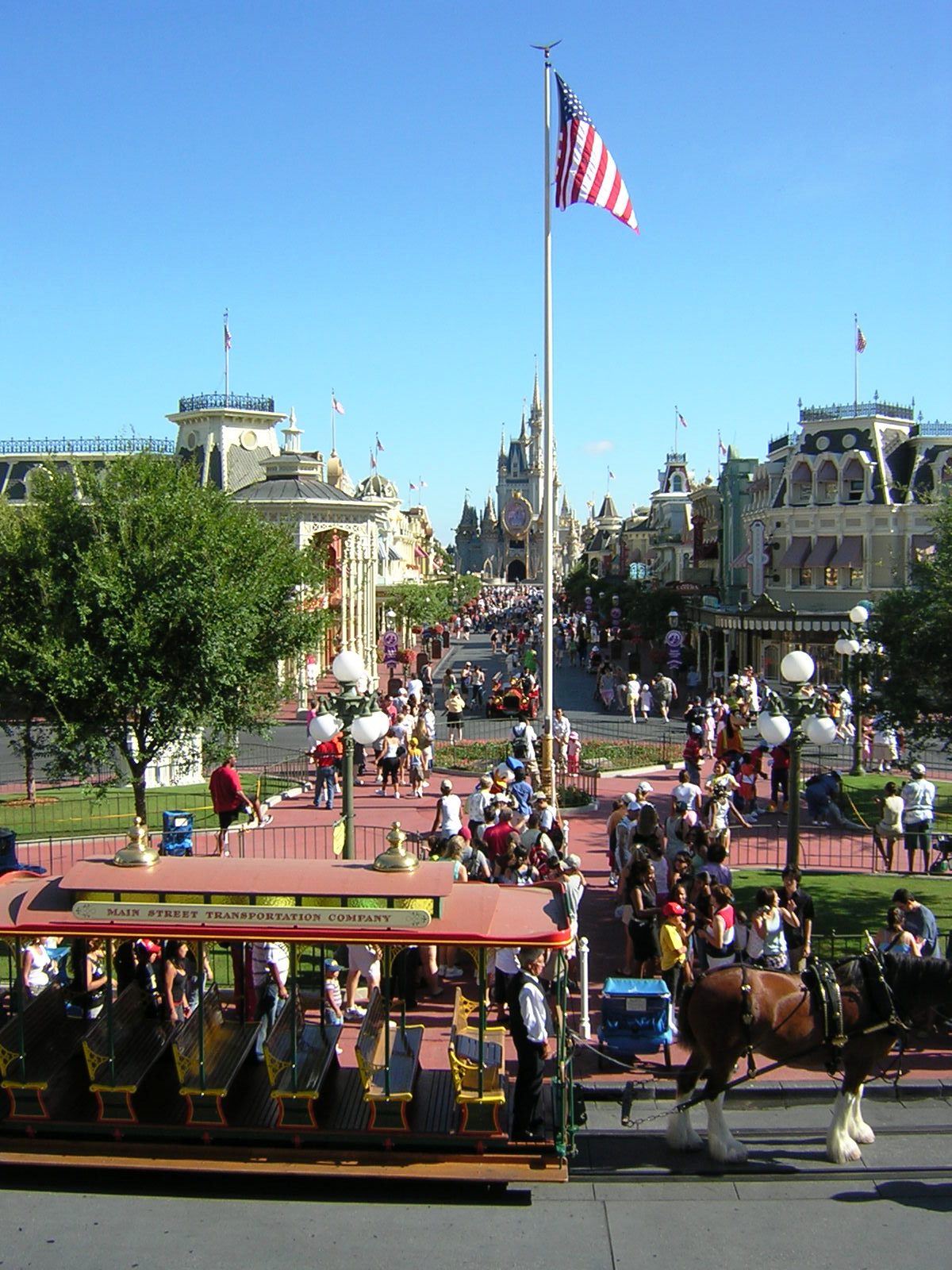 Big Thunder Mountain Railroad no Magic Kingdom: Guia Completo, Filas e Dicas